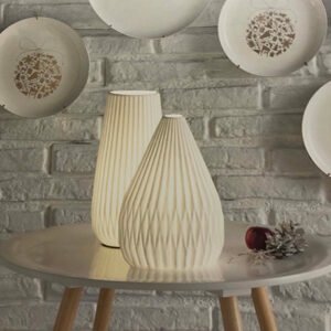 LAMP CYLINDER WIT PORSELEIN : H 28CM